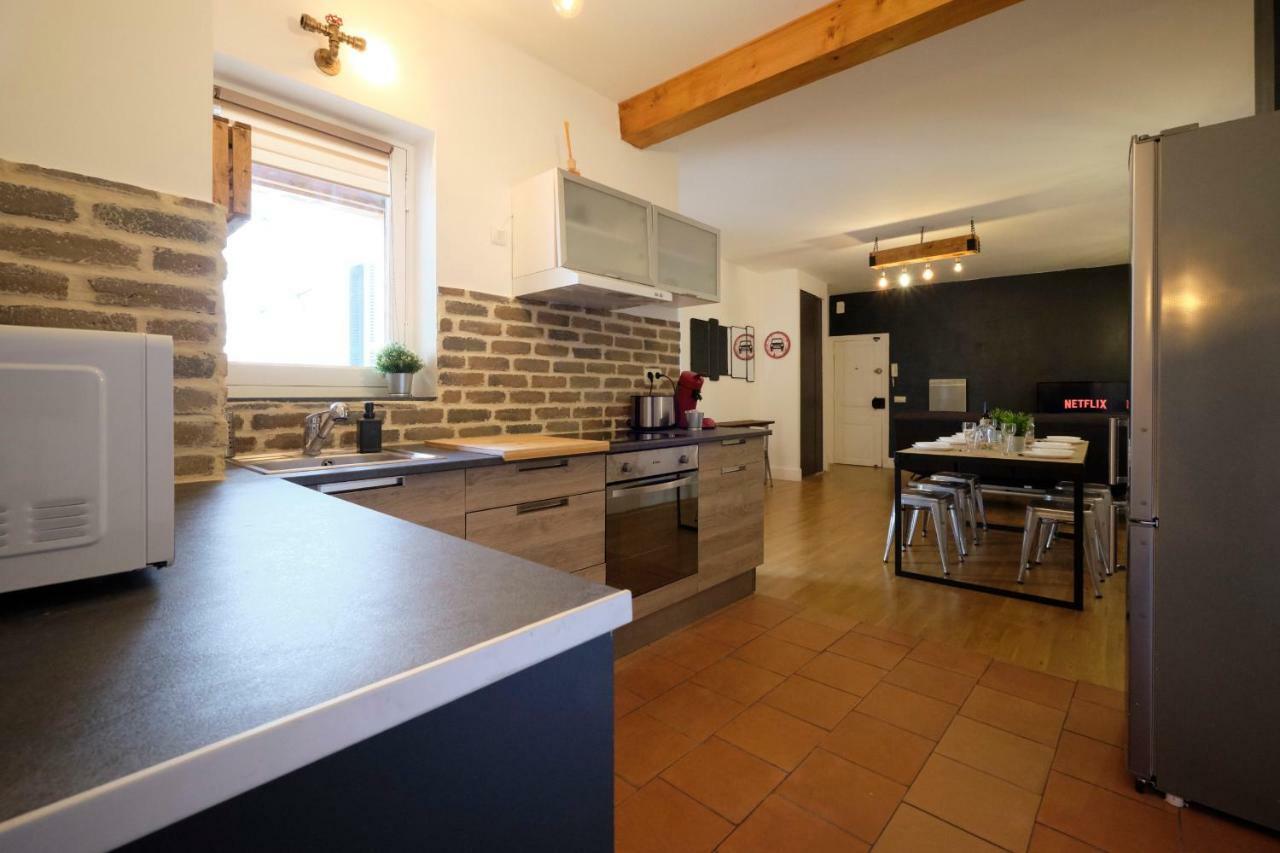 Melina - Appartement Dans Les Remparts De La Bastide Avec Parking Et Terrasse 卡尔卡松 外观 照片