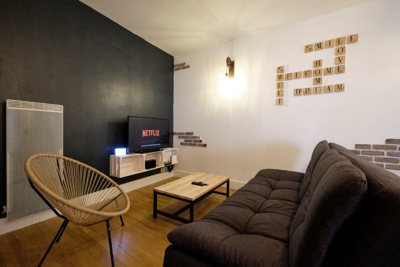 Melina - Appartement Dans Les Remparts De La Bastide Avec Parking Et Terrasse 卡尔卡松 外观 照片